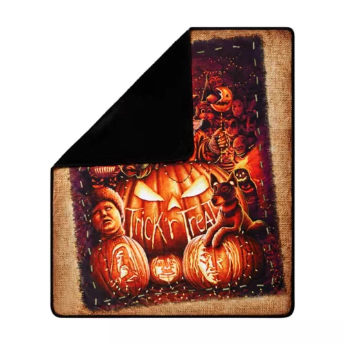 Sam Trick \'r Treat Group Fleece Blanket